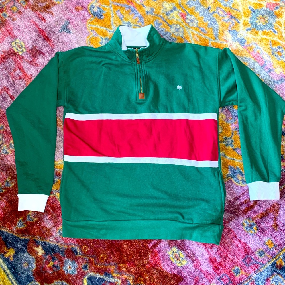 🌺🌺Magenta half zip rugby shirt